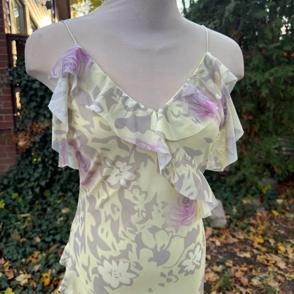 Floral Ruffle Maxi Dress - Picture 2 of 4